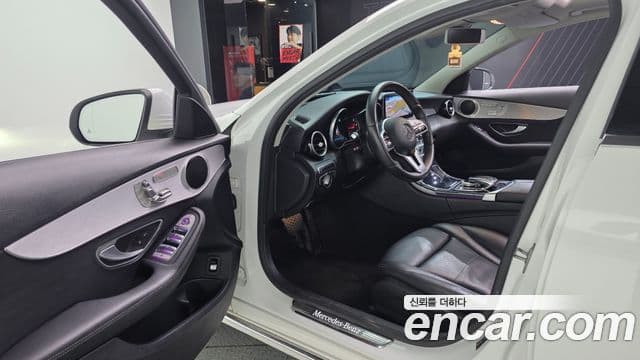Mercedes-Benz C-Class 2020 — Şəkil 10/20