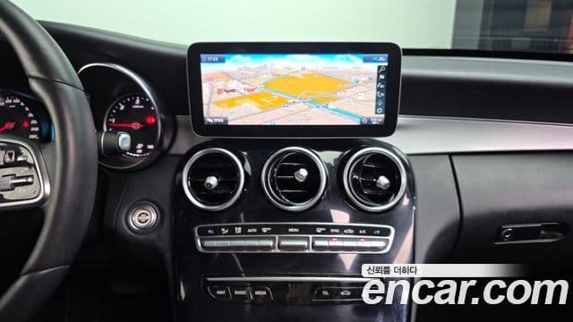 Mercedes-Benz C-Class 2020 — Şəkil 14/20