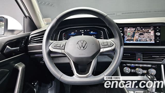 Volkswagen Jetta 2023 — ფოტო 12/20