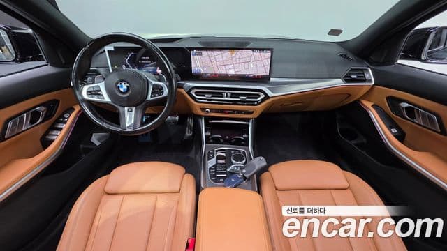 BMW 3 Series 2023 — Photo 20/31