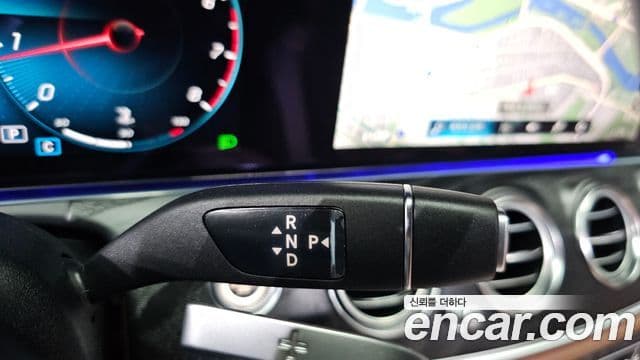 Mercedes-Benz E-Class 2023 — фото 7 из 20