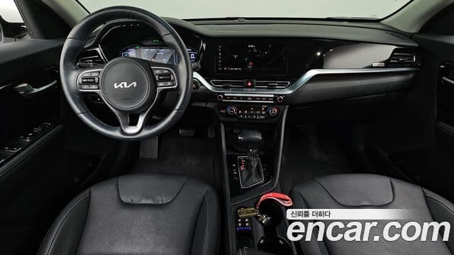 Kia Niro 2021 — Şəkil 7/20