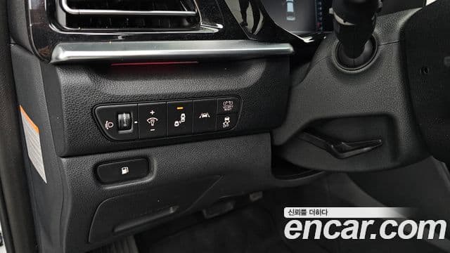 Kia Niro 2021 — Şəkil 19/20