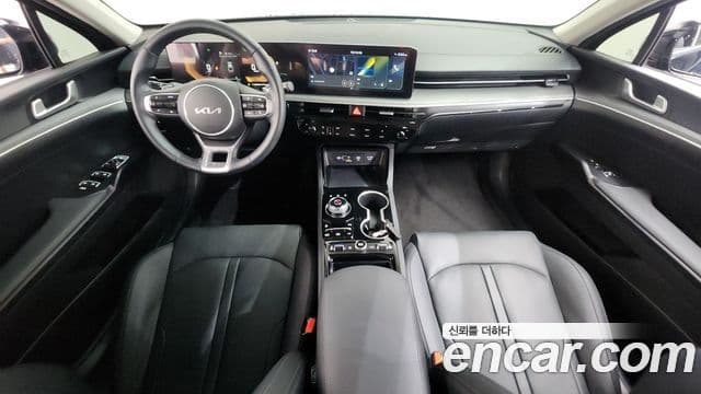 Kia K5 2025 — ფოტო 6/20