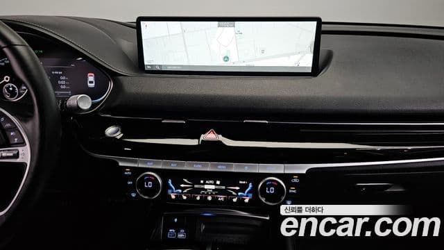 Genesis Electrified G80 2021 — Şəkil 14/20