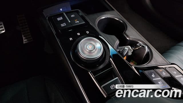 Kia K8 2023 — Şəkil 9/20