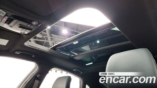 Kia K8 2023 — Şəkil 18/20