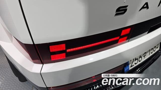 Hyundai Santa Fe 2024 — ფოტო 22/34