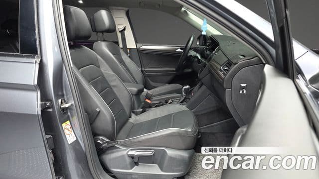 Volkswagen Tiguan Allspace 2022 — ფოტო 11/20