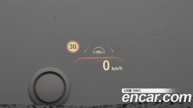 BMW 5 Series 2018 — ფოტო 16/20