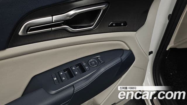 Kia Sportage 2025 — ფოტო 17/20