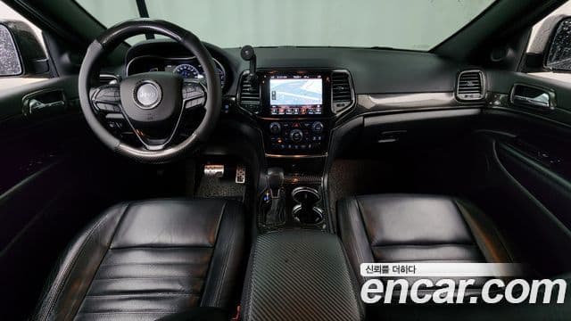 Jeep Grand Cherokee 2020 — Şəkil 7/20