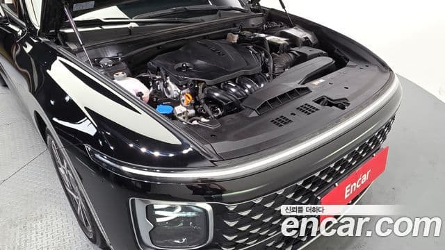 Hyundai Grandeur 2023 — ფოტო 6/20