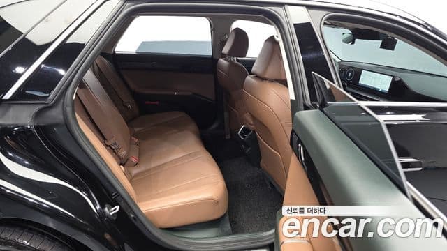 Hyundai Grandeur 2023 — фото 11 из 20