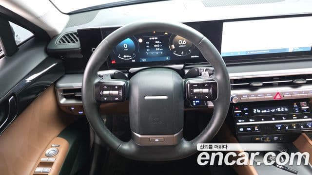 Hyundai Grandeur 2023 — ფოტო 13/20