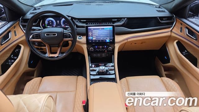 Jeep Grand Cherokee 2023 — Фото 7/20
