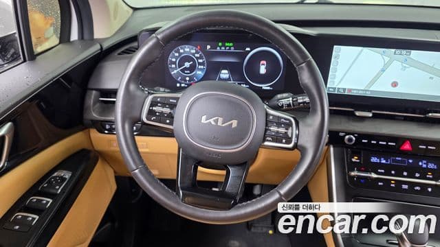 Kia Carnival 2023 — Şəkil 13/20