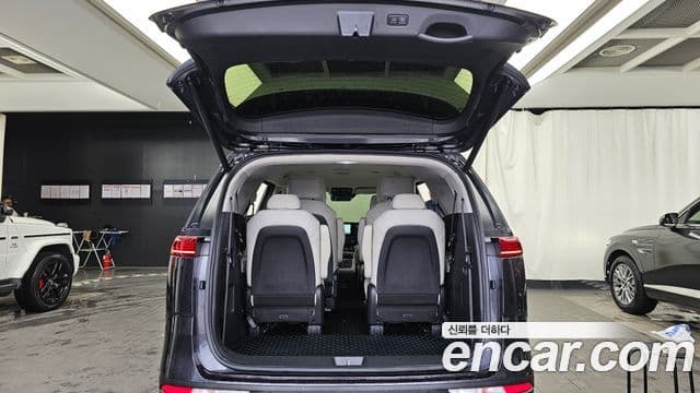 Kia Carnival 2022 — ფოტო 20/20