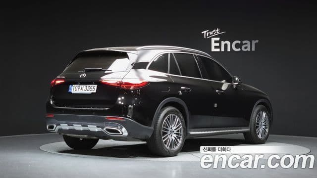 Mercedes-Benz GLC-Class 2024 — Фото 2/20