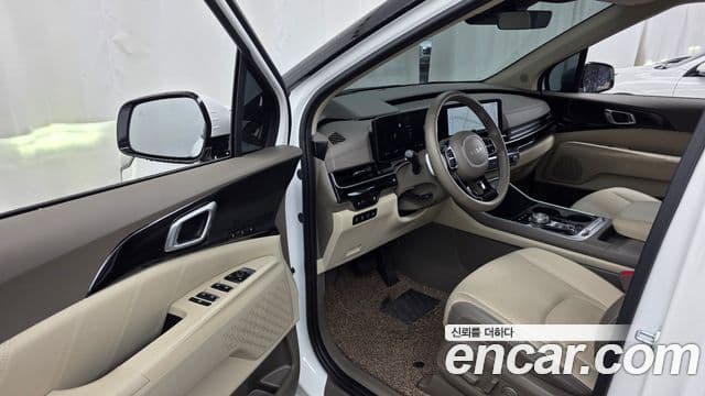 Kia Carnival 2024 — Şəkil 10/20