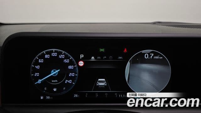 Kia Seltos 2023 — ფოტო 8/20