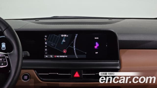 Kia Seltos 2023 — ფოტო 16/20