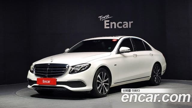 Mercedes-Benz E-Class 2020 — Şəkil 1/20