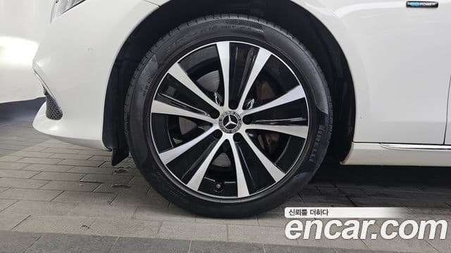 Mercedes-Benz E-Class 2020 — Şəkil 5/20