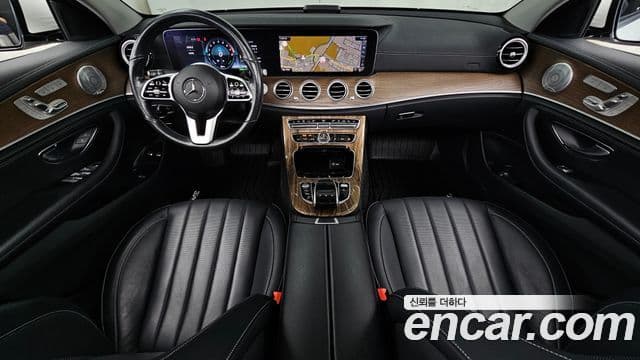 Mercedes-Benz E-Class 2020 — Şəkil 7/20