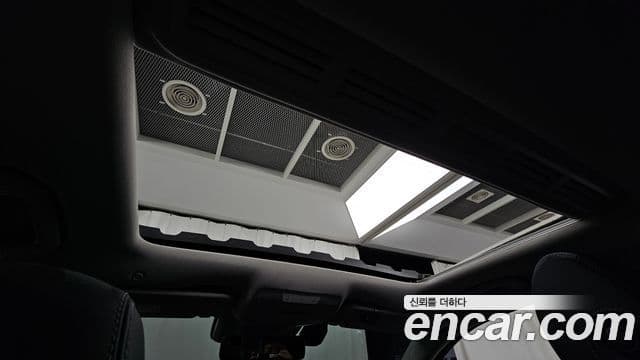 Mercedes-Benz E-Class 2020 — Şəkil 17/20