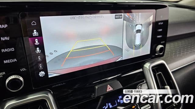 Kia Sorento 2021 — Şəkil 15/20