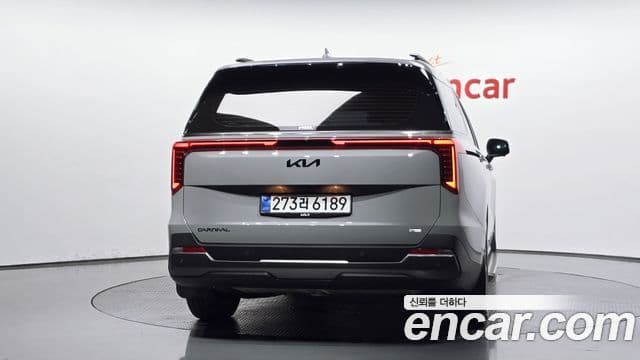 Kia Carnival 2025 — ფოტო 4/20