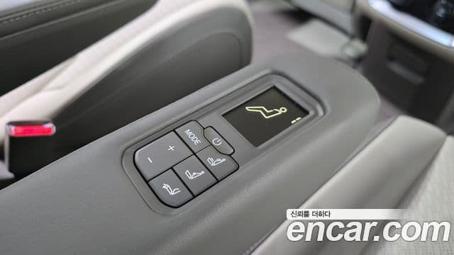 Kia Carnival 2025 — ფოტო 19/20