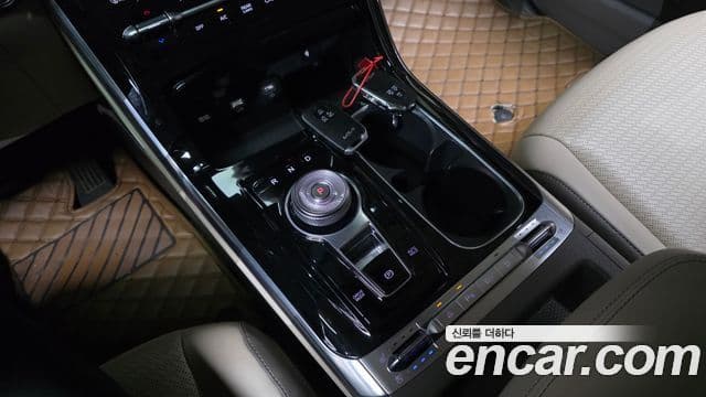 Kia Carnival 2022 — Фото 9/20