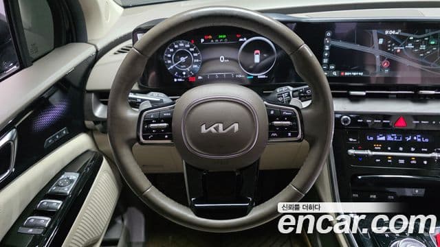 Kia Carnival 2022 — Фото 13/20