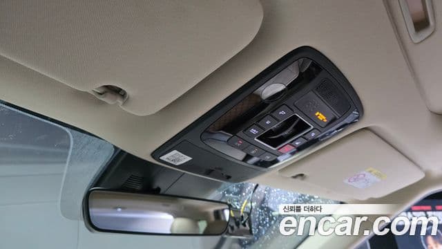 Kia Carnival 2022 — Фото 17/20