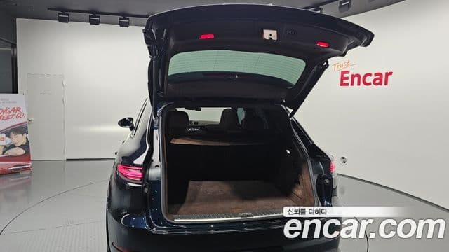 Porsche Cayenne 2019 — Photo 5/32