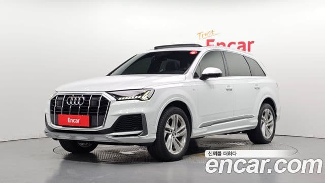 Audi Q7 2020 — ფოტო 1/20