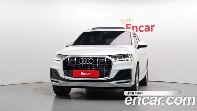 Audi Q7 2020 — ფოტო 3/20