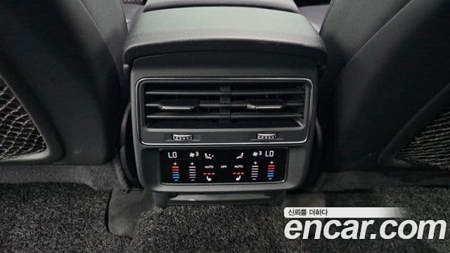 Audi Q7 2020 — фото 20 из 20