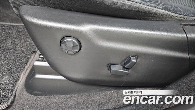 Jeep Grand Cherokee 2019 — Photo 7/31