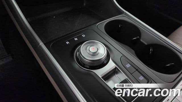 Kia Carnival 2024 — ფოტო 9/20
