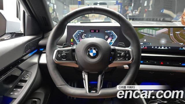 BMW 5 Series 2024 — Şəkil 13/20
