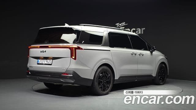 Kia Carnival 2026 — Photo 8/32