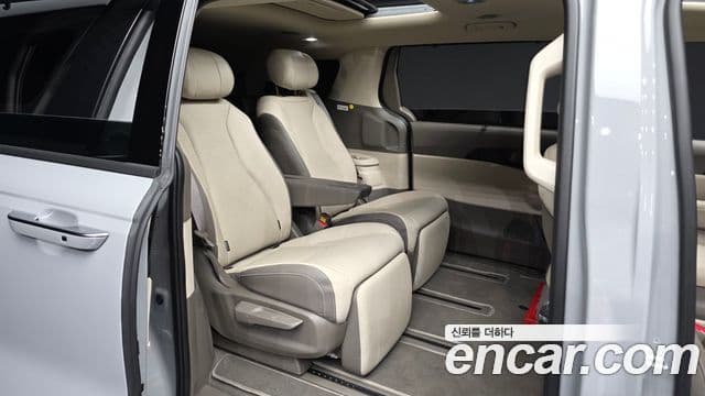 Kia Carnival 2026 — Photo 16/32