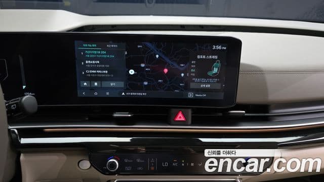 Kia Carnival 2026 — Photo 17/32