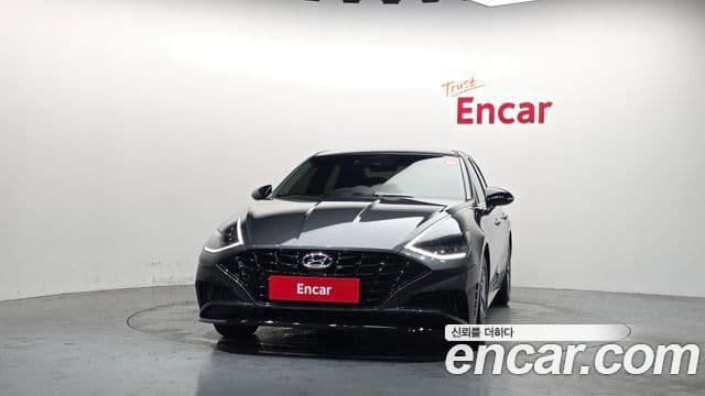 Hyundai Sonata 2022 — ფოტო 2/20
