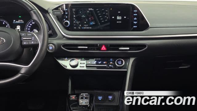 Hyundai Sonata 2022 — ფოტო 12/20
