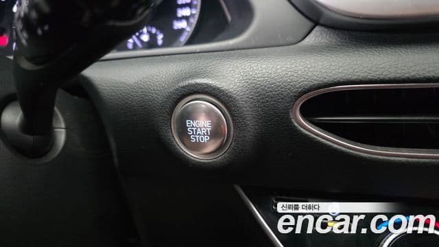 Hyundai Sonata Hybrid 2022 — ფოტო 11/32