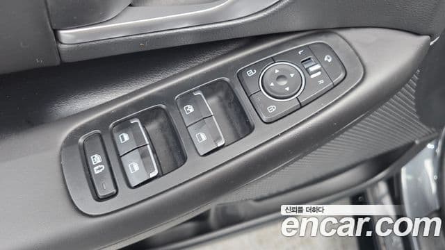 Hyundai Sonata Hybrid 2022 — ფოტო 22/32